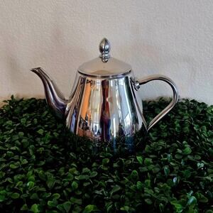 Sanqia Home 1.2L Stainless Steel Teapot with Infuser – New in Box